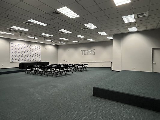 POST GAME INTERVIEW ROOM