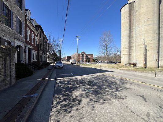 1ST AVE S AT CHURCH ST